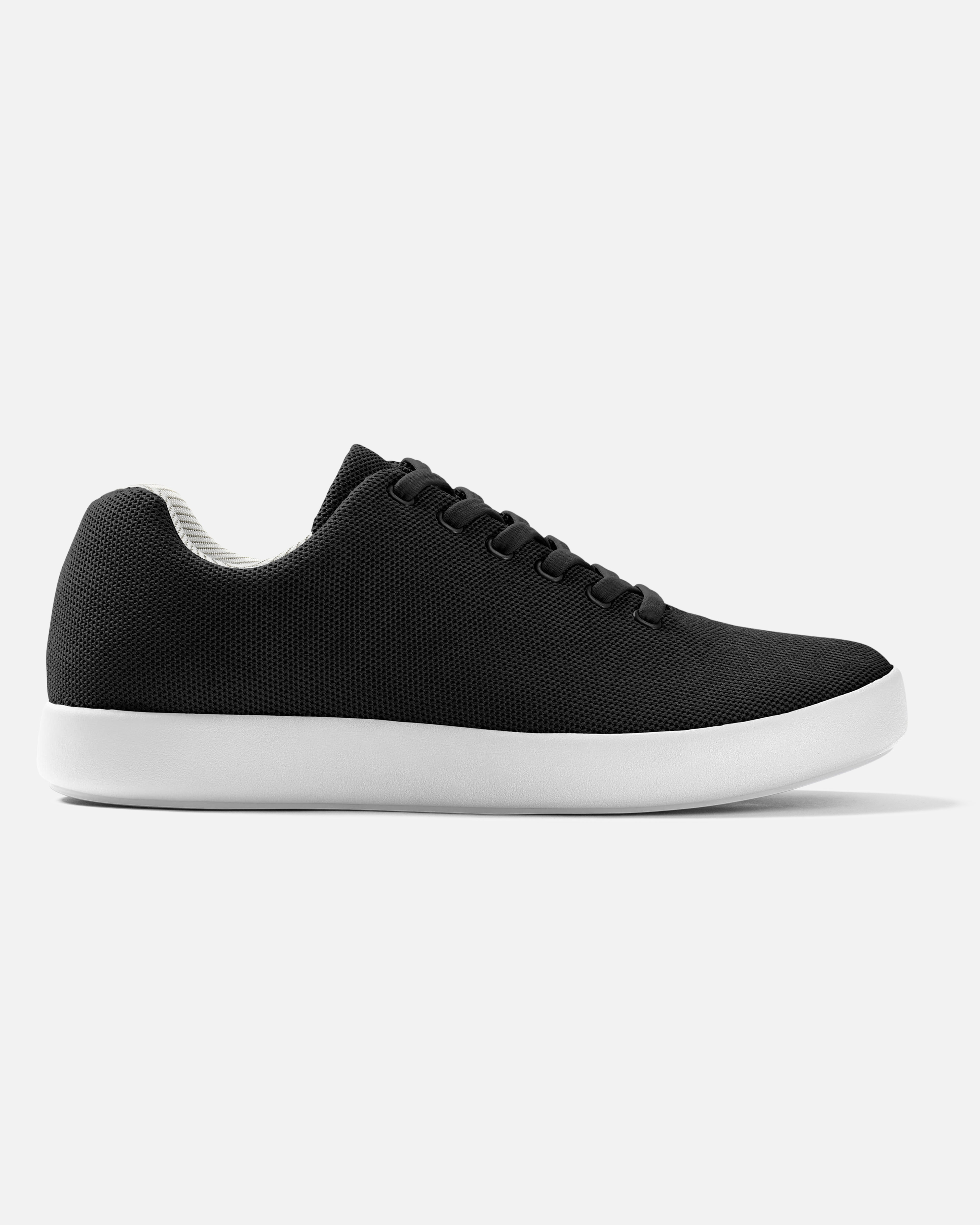 Model 000: Black & White